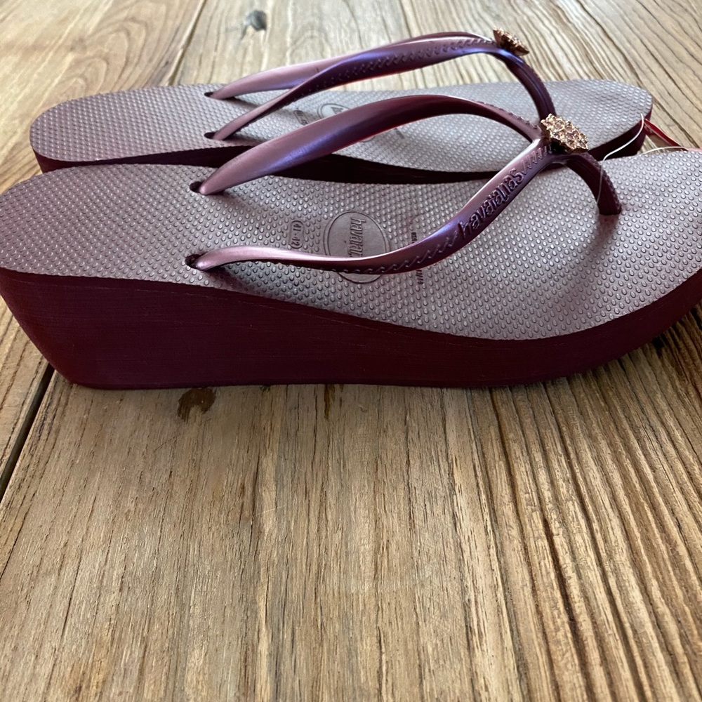 Havaiana’s NWT